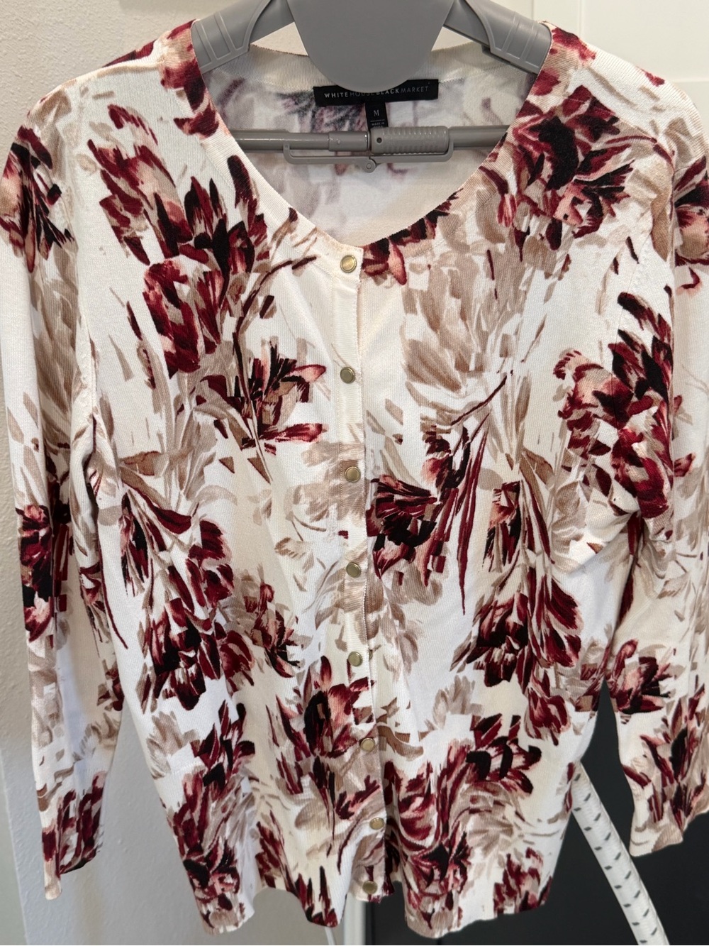 White House Black Market White, Burgundy & Beige Floral Button-Front Top